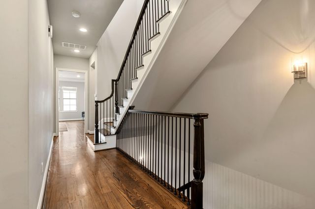 306 W Saulnier Street, Houston, TX 77019