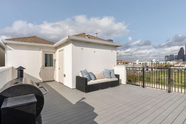 306 W Saulnier Street, Houston, TX 77019