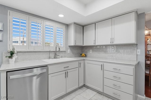 688 Montvilla Drive, Las Vegas, NV 89123