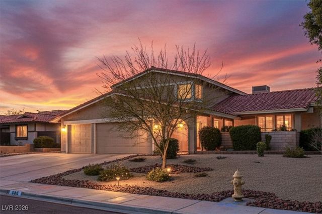 688 Montvilla Drive, Las Vegas, NV 89123