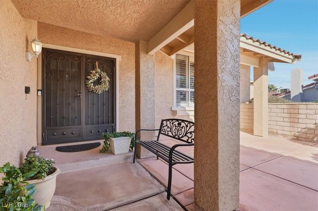 688 Montvilla Drive, Las Vegas, NV 89123