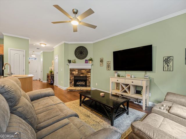 127 Linton Drive, Acworth, GA 30102