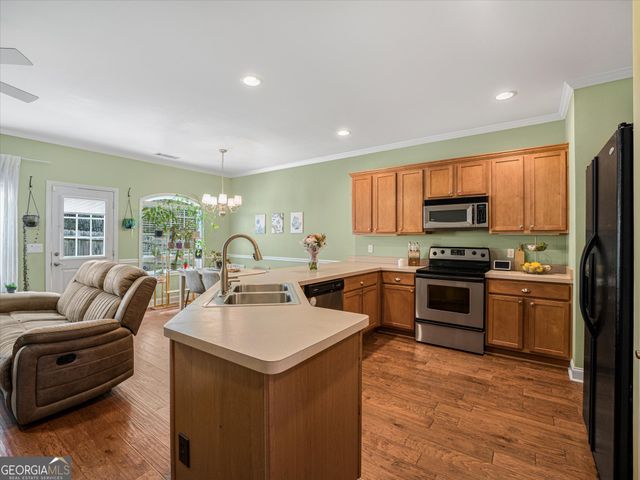 127 Linton Drive, Acworth, GA 30102