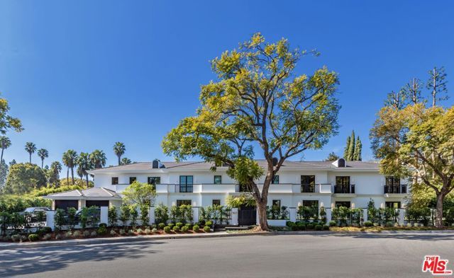 927 N Whittier Drive, Beverly Hills, CA 90210