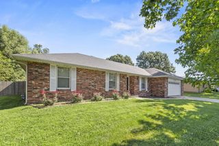6839 West Dogwood Street, Springfield, MO 65802