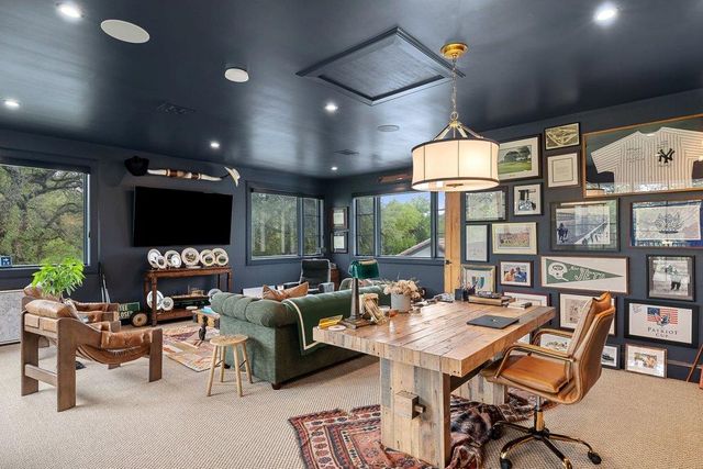 28 Club Estates PKWY, Austin, TX 78738