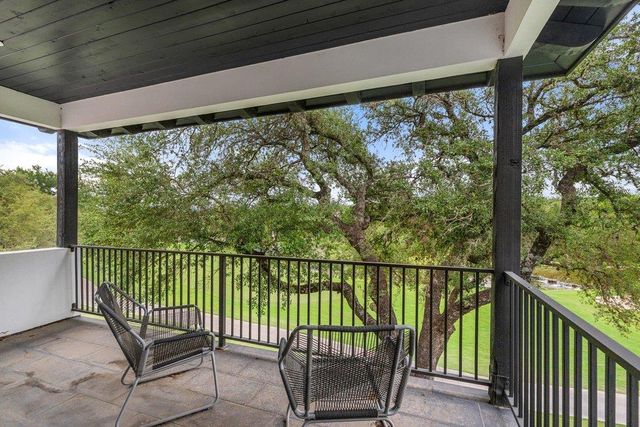 28 Club Estates PKWY, Austin, TX 78738