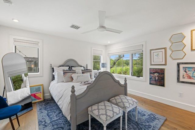 28 Club Estates PKWY, Austin, TX 78738