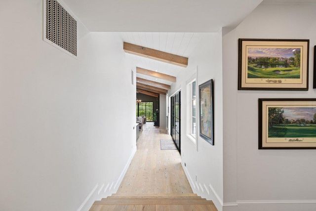 28 Club Estates PKWY, Austin, TX 78738