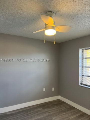 645 W 68th St 645, Hialeah, FL 33014