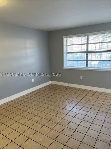 645 W 68th St 645, Hialeah, FL 33014