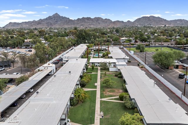 3242 E CAMELBACK Road 204, Phoenix, AZ 85018
