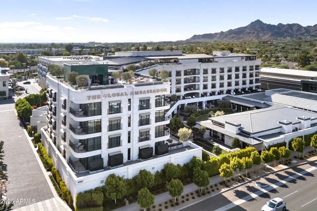 3242 E CAMELBACK Road 204, Phoenix, AZ 85018