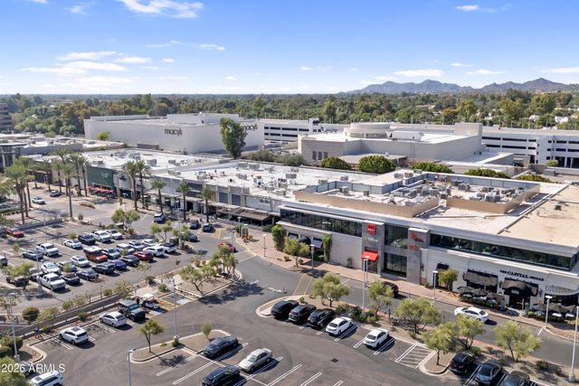 3242 E CAMELBACK Road 204, Phoenix, AZ 85018