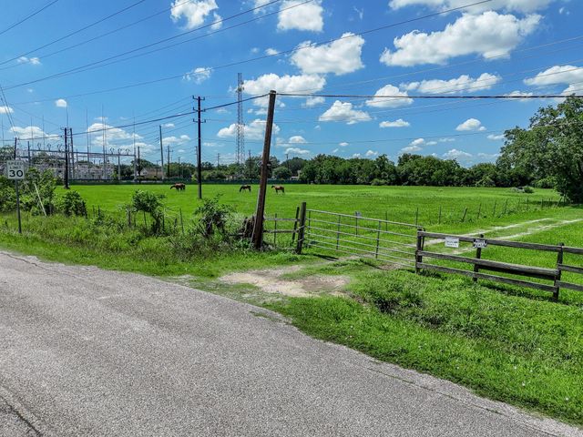 1930 Evans Road, Missouri City, TX 77489