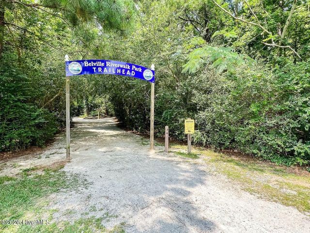 10101 S Olde Towne Wynd, Belville, NC 28451