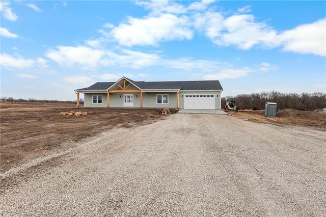 3717 Utah Road, Wellsville, KS 66092