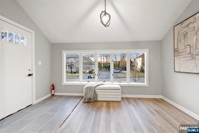 77 Chestnut Drive, Wayne, NJ 07470
