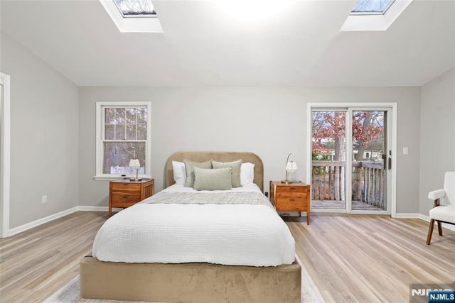 77 Chestnut Drive, Wayne, NJ 07470