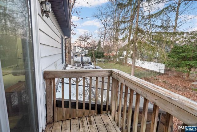 77 Chestnut Drive, Wayne, NJ 07470