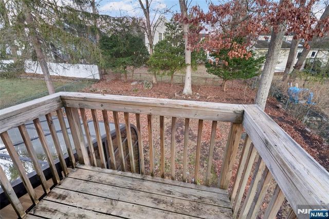 77 Chestnut Drive, Wayne, NJ 07470