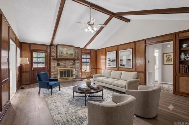101 Crossbow Ct, Sherwood, AR 72120