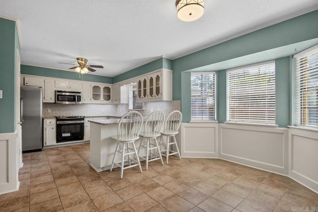 101 Crossbow Ct, Sherwood, AR 72120