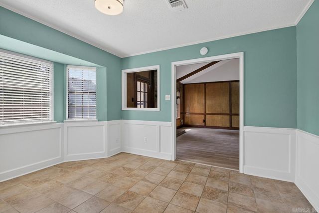101 Crossbow Ct, Sherwood, AR 72120