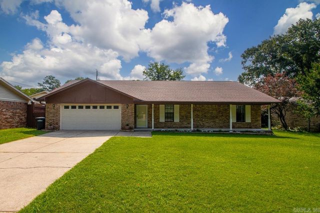 101 Crossbow Ct, Sherwood, AR 72120