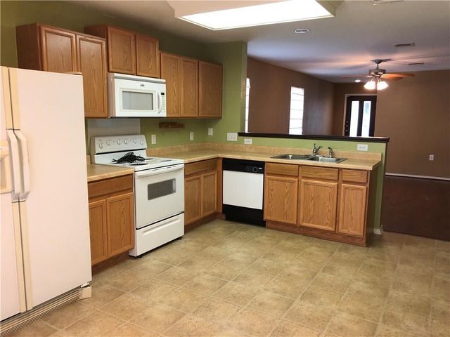 6912 Walkup LN, Austin, TX 78747