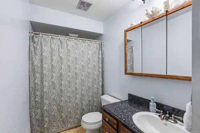 302 Westwinds Drive, Almont, MI 48003