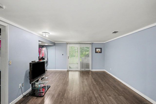 302 Westwinds Drive, Almont, MI 48003