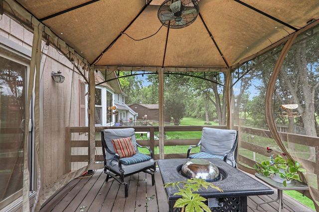 302 Westwinds Drive, Almont, MI 48003