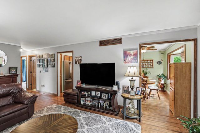 302 Westwinds Drive, Almont, MI 48003