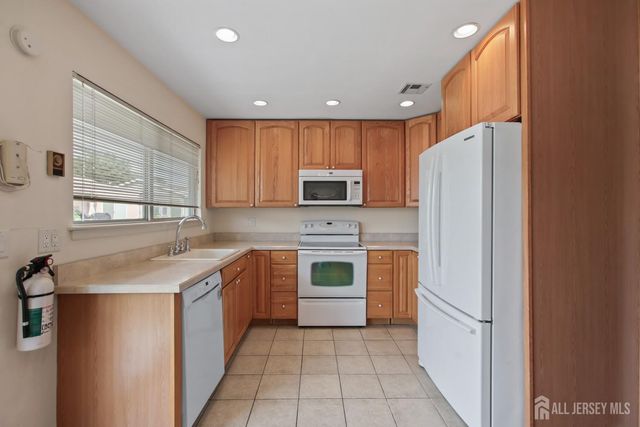 316-B Jutland Drive, Monroe, NJ 08831