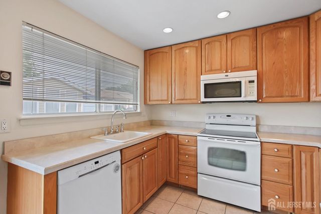 316-B Jutland Drive, Monroe, NJ 08831