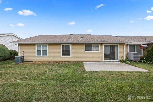 316-B Jutland Drive, Monroe, NJ 08831