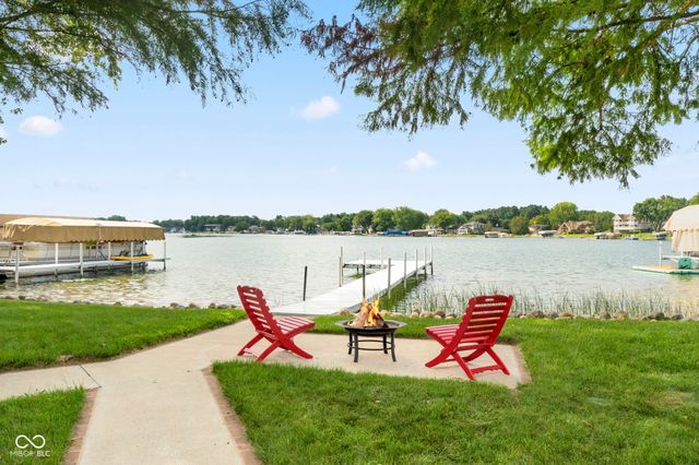 280 Lane 345 Lake James, Angola, IN 46703