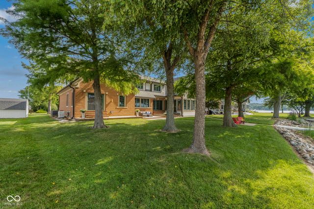 280 Lane 345 Lake James, Angola, IN 46703