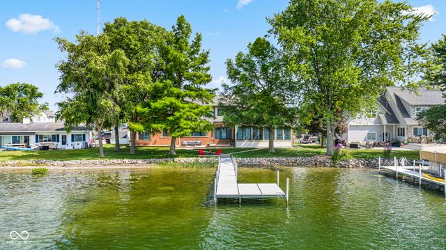 280 Lane 345 Lake James, Angola, IN 46703
