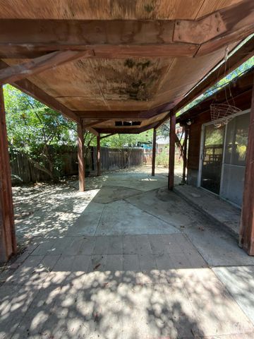 409 Gabriel Drive, Bakersfield, CA 93309
