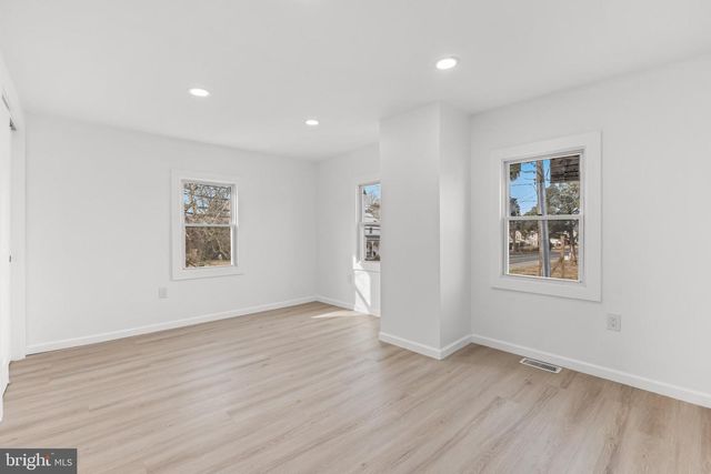 395 MAIN ST, Cedarville, NJ 08311