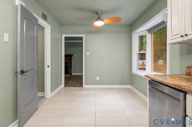 5902 Mill Spring Rd, Midlothian, VA 23112