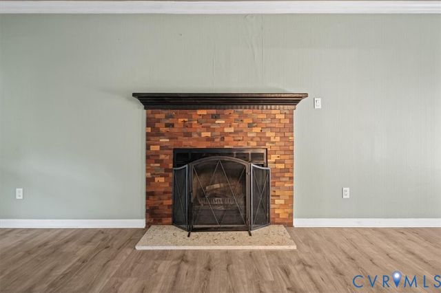 5902 Mill Spring Rd, Midlothian, VA 23112
