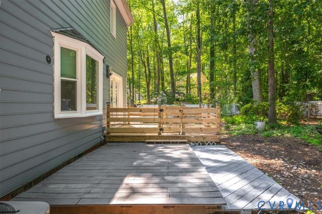 5902 Mill Spring Rd, Midlothian, VA 23112