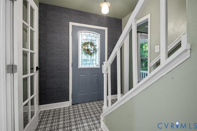 5902 Mill Spring Rd, Midlothian, VA 23112