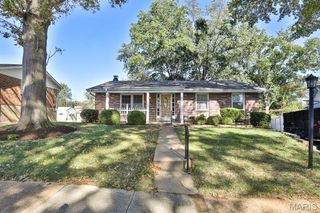 3809 Tahquitz Drive, St Louis, MO 63125