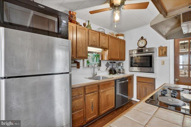 3227 STEELE AVE, Bristol, PA 19007