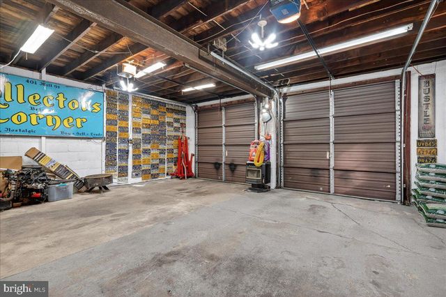 3227 STEELE AVE, Bristol, PA 19007