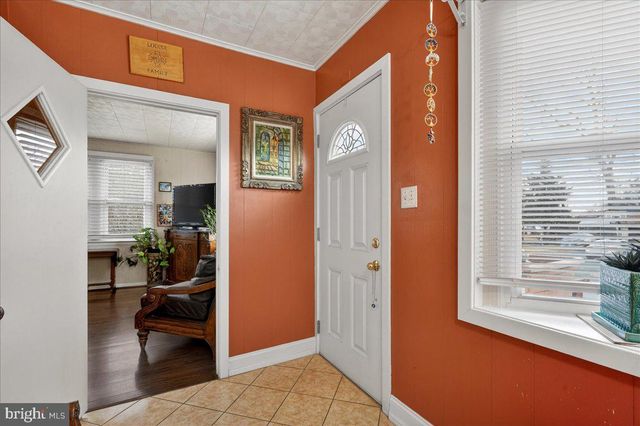 3227 STEELE AVE, Bristol, PA 19007